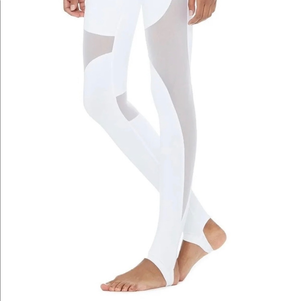 Alo Yoga Coast Leggings